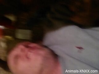 Gay dude earns a HUGE facial from his fave dog